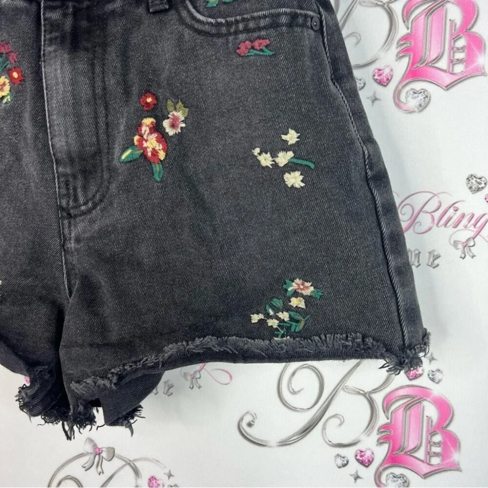 Indigo Rein chic black